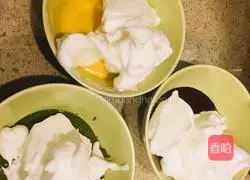 Three Color Chiffon Cake Recipe Illustration 11