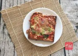 Toast Simple Pizza Recipe Illustration 7