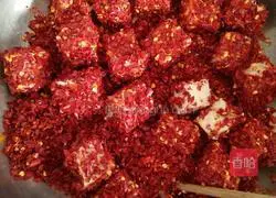 Illustration of making spicy mold tofu 3