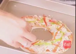 Illustration of how to make Kuaishou Bacon Pizza 8