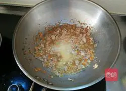 Pork Enoki Mushrooms Illustration of making braised noodles 6