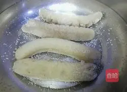 Illustration of how to make boiled Australian golden sand ginseng 7