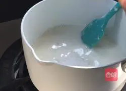 Illustration of how to make simulated mousse cake 10