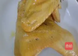 Illustration of how to make white chopped chicken 4