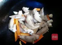 Illustration of how to make braised chicken wings 2