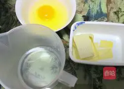 Illustration of how to make flower cheese bread 3