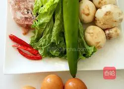 Illustration of how to make mushroom and bacon egg pancakes 1