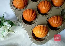 Illustration of how to make low-oil and low-fat soft madeleine cake 10