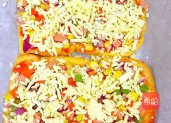 Illustration of how to make toast pizza 7