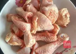 Home-style three-cup chicken recipe 1