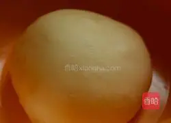 Illustration of how to make flower bread 2