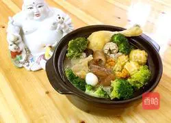 Illustration of how Buddha jumped over the wall 10