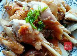 Illustration of how to braise chicken in rice cooker 7