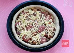 Recipe for Mushroom, Red Sausage and Bacon Pizza (9 inches) 14