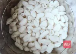 Illustration of how to make fried shredded pork and vegetables 2