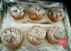 Illustration of how to make fancy European bags 8