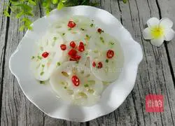 Illustration of how to make cold lotus root 7
