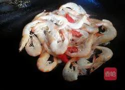 Illustration of how to make fried shrimp in oil 2