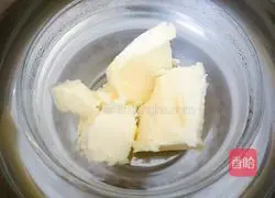 Illustration of how to make small shell cake 2