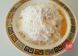 Illustration of how to make fried white radish balls 3