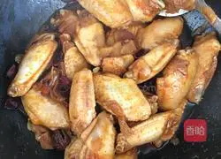 Illustration of how to make braised chicken wing roots 10
