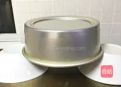 Illustration of how to make seaweed, sesame and meat floss cake 17