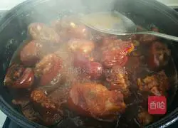 Illustration of Braised Pork Claws 14