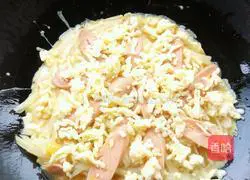 Egg and potato pizza recipe 3