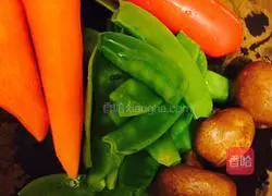 Illustration of how to make homemade baby pizza 1