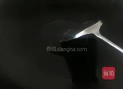 Illustration of Braised Chicken with Mushrooms and Potatoes 2