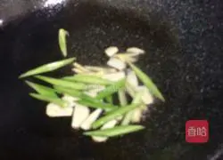 Illustration of home-style braised pomfret 6