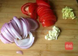 Illustration of how to make tomato beef 3