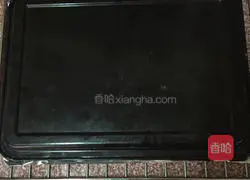 Illustration of how to make small cream cakes 16