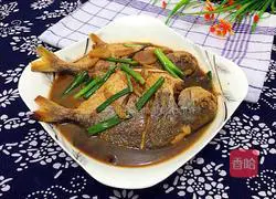 Illustration of home-style braised pomfret 8