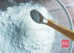 Illustration of how to make bear bread 2