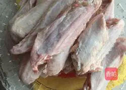 Illustration of how to make duck with beer sauce 1