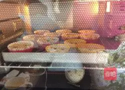 Illustration of how to make oil-free and water-free cake 9