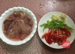 Illustration of stir-fried kidneys 1