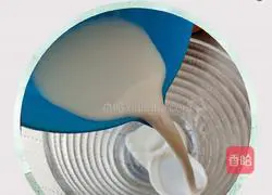 Honey Cake Recipe Illustration 10