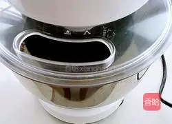 Illustration of how to make light cream love buns 4