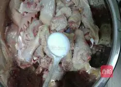 Illustration of how to make braised chicken nuggets in sauce 3