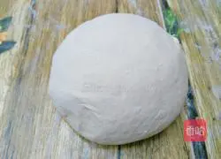 Illustration of how to make pizza sauce 2