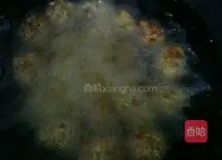 Illustration of braised radish meatballs 4