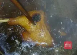 Illustration of how to make sauce duck 4