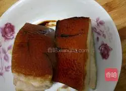 Illustration of how to make braised pork with tea and plum vegetables 5