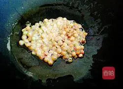 Illustration of how to make kimchi bibimbap 6