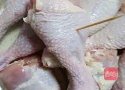 Orleans Grilled Chicken Legs Recipe Illustration 2