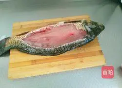 Illustration of how to make spicy and sour fish soup 2