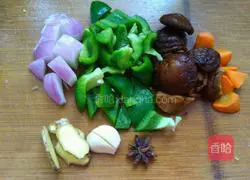 Illustration of how to make braised chicken rice 2