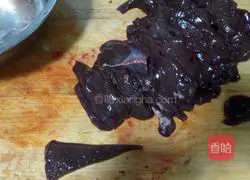 Illustration of how to make fried pork liver with kimchi 1